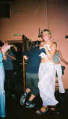 034 dancing1.jpg (69762 Byte)